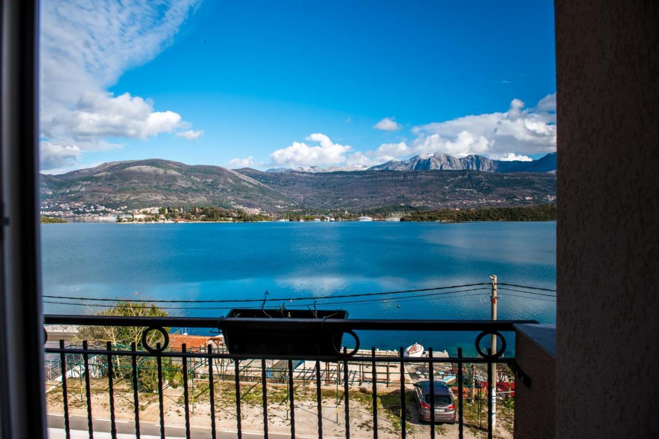 Apartments Klakor PS Tivat Buitenkant foto