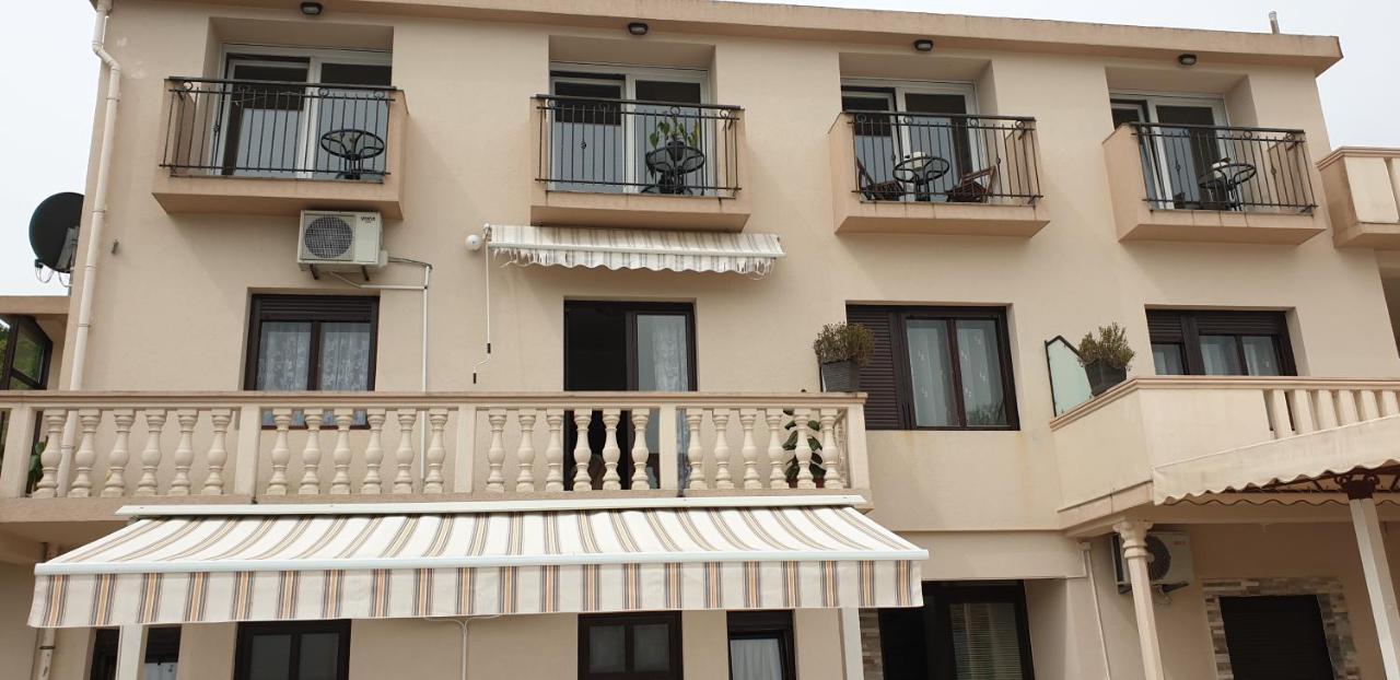 Apartments Klakor PS Tivat Buitenkant foto